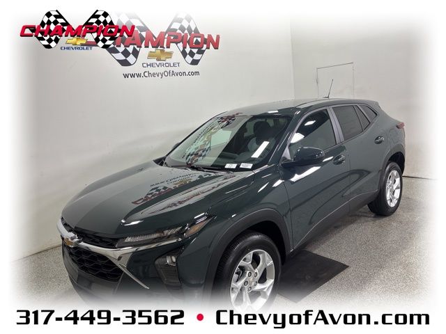 2025 Chevrolet Trax LS