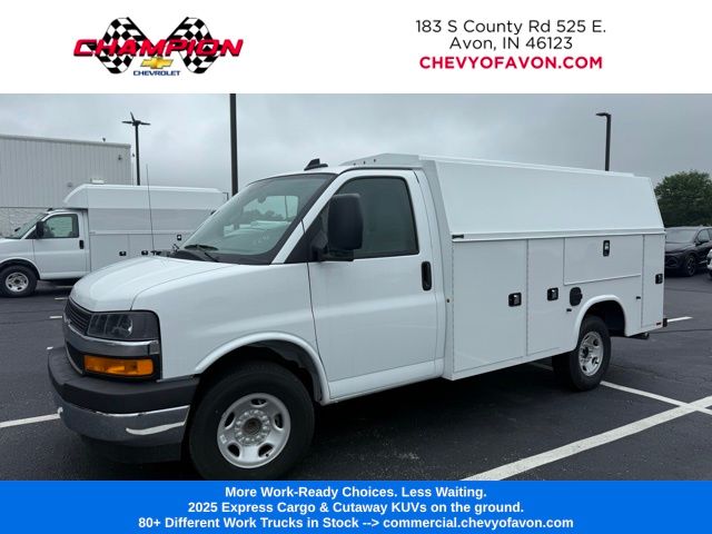 2025 Chevrolet Express 3500 Work Van