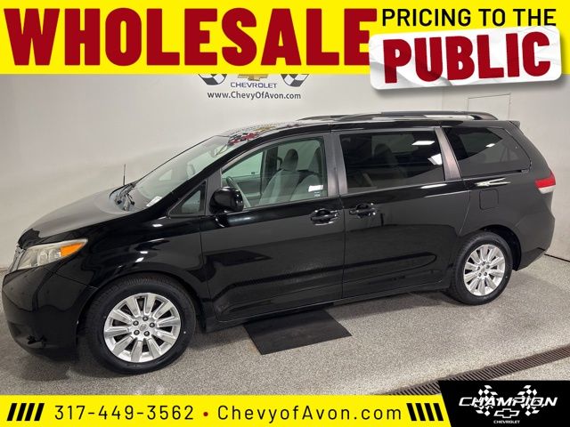 2013 Toyota Sienna LE
