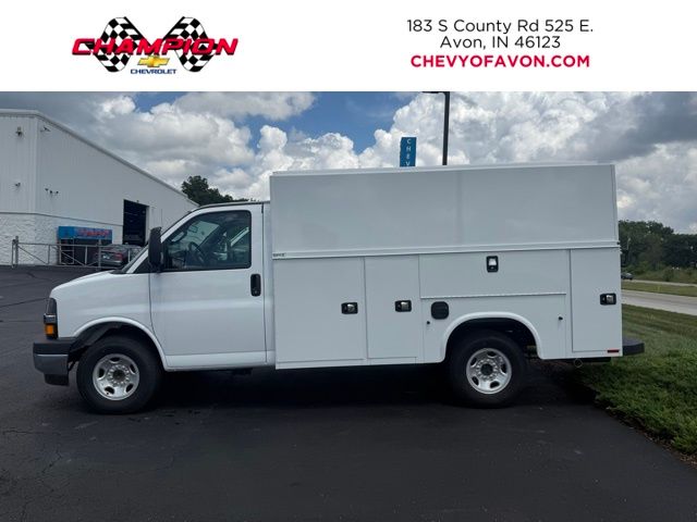 2025 Chevrolet Express 3500 Work Van