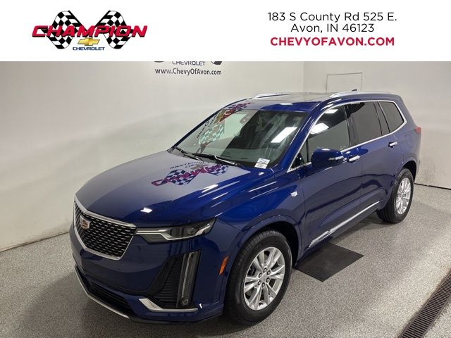 2025 Cadillac XT6 Luxury