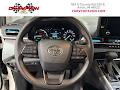 2025 Toyota Sienna LE