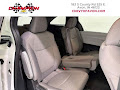 2025 Toyota Sienna LE